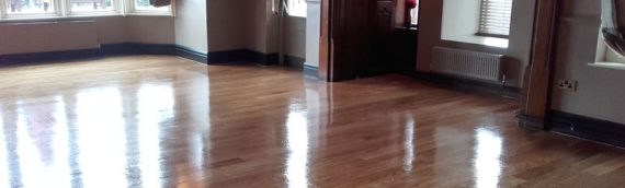 Public House Floor Restoration and Varnish